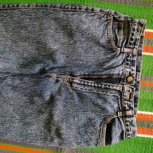 Moms Jeans