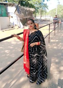 Elegant Black & White Saree