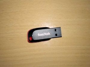 SanDisk Cruzer Blade Usb 2.0 Flash Drive 64gb