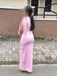 Elegant Pink Maxi Dress