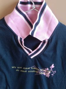 Cute Navy Blue Graphic Tee For Women