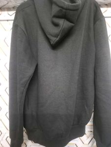 Le Breve Premium Hoodie