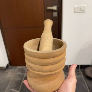 Wooden Mortar and Pestle Set