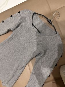Girl’s Sweater