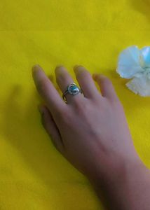 Elegant Gold Ring