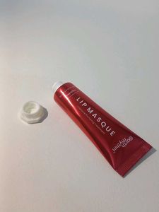 Lip Masque With Peptide. Overnight Hydration Mask