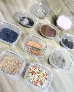 Assorted Spice &amp; Snack 10-Containers✨