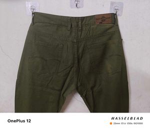 Fine Military Green Side Cut Pocket Jeans