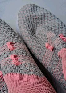 Sports Shoes 👞