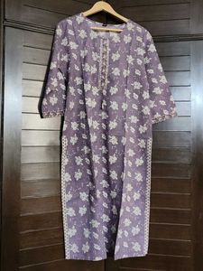 Women purple cotton Floral print Kurta Set