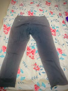 Comfy pants with Side Stripe