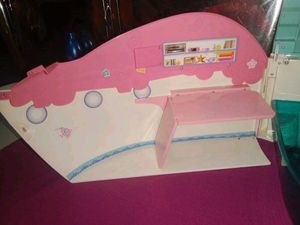 Barbie Party Cruise