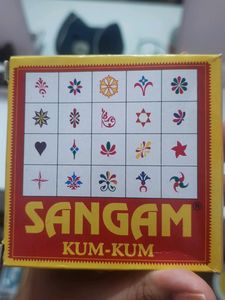 Kum-kum Bindi