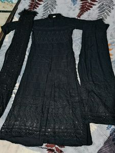 Black Sequence Kurta Set With Thread Work
