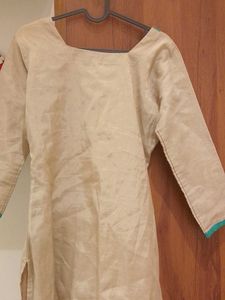 Ladies Luminous Kurthi