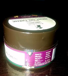 Pilgrim Red Vine Night Gel Creme