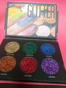 s.f.r girl Glitter Palette