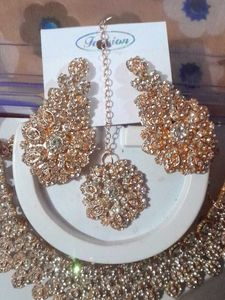 Artificial Diamond Jewellery Set