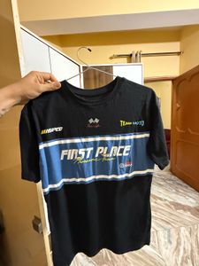H&amp;M Regular Fit Tshirt