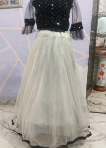 Lehenga With Black Blouse And Duptta