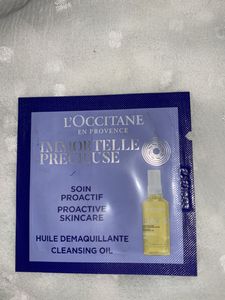 L'Occitane Cleansing Oil 1 Ml