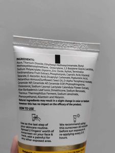 DR.SHETHS CERAMIDE AND VITAMIN C SUNSCREEN.