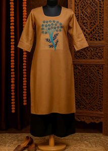 🇳🇿💫❤️Embroidered Elegant Gold Colour Kurti