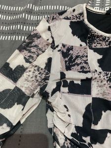 Zudio Mesh Sleeve Top - Size XS