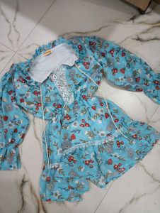 Women Peplum Top