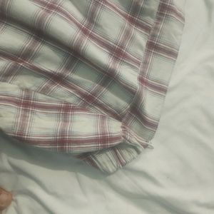 A White-red Checked Skirt.