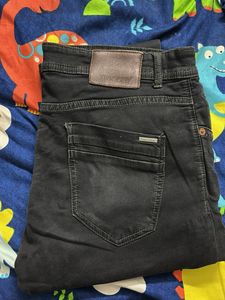 Stylish Black Jeans