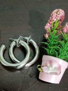 💛CHUNKY HALF LOOP EARRINGS💛