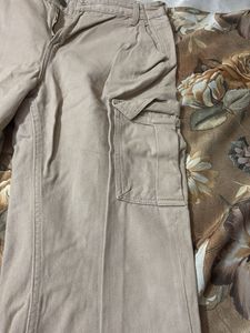 ⭕️B3G1⭕️ + 30 % Off On Combo❗️H&amp;M Beige Cargo Pant