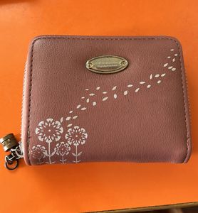 Peach Wallet With Good Condition