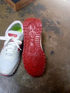 New Balance White &amp; Red Sneakers