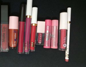 Lipstick & Lip gloss Bundle