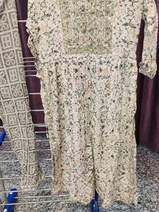 Naira Cutl Kurta Set