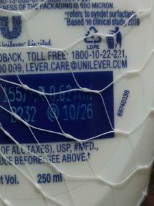 Dove &amp; Pears Body Wash Set