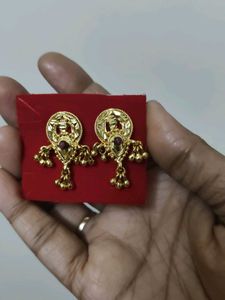 Beautiful 1gm Gold Guaranteed Ear Studs