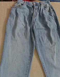 ZARA CASUAL JEANS