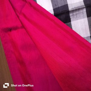 New Raw silk Checked Saree with Tassels