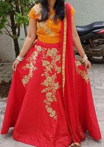 Red and yellow ghagra