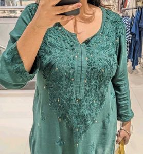 Mukaish Chikankari Kurti