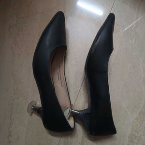 Black Kitten Heel Pointed Toe Pumps