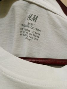 H&amp;M Boys white Colour T Shirt
