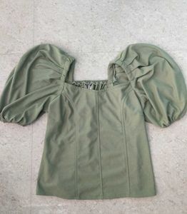 Green Puff Sleeve Top💚