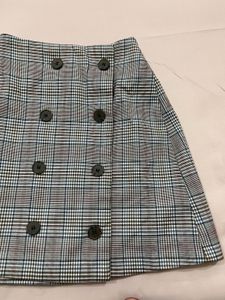 Checkered skirt