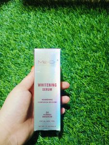 ME-ON Whitening Serum