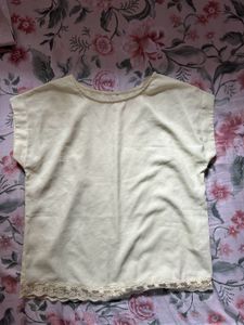 Benetton Cute Lace Trim Top