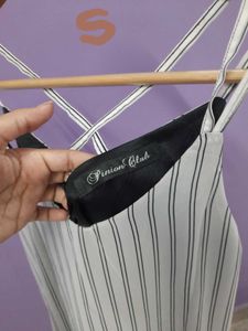 Chic &amp;breezy Vibes Top